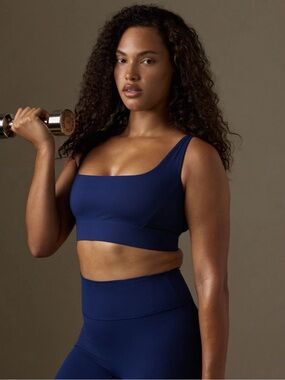 Monday body Devin bra